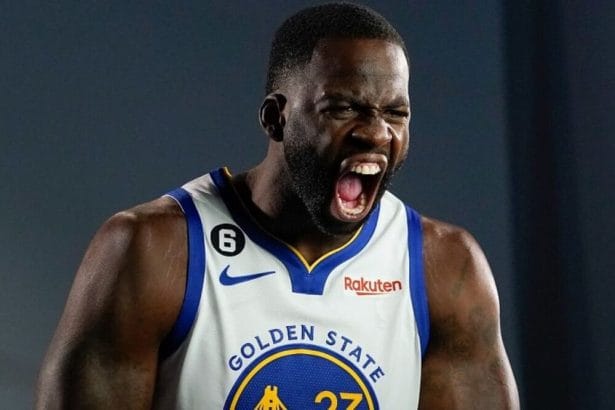 Warrios multan a Draymond Green por golpear a Jordan Poole