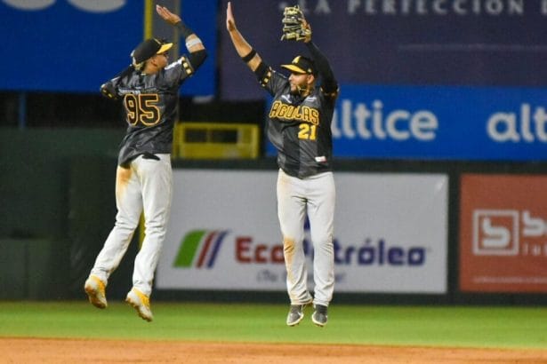 Aguilas Cibaenas acaban con la racha de las Estrellas Orientales