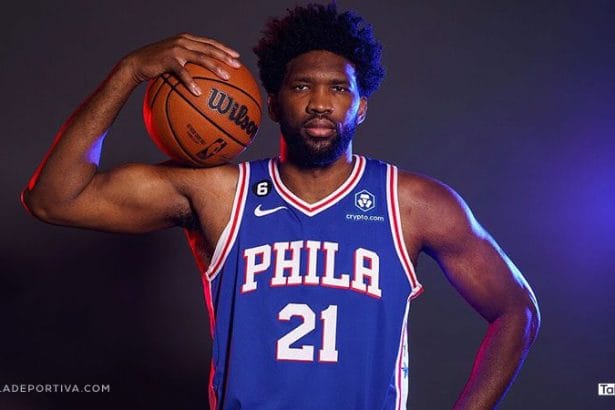 Joel Embiid de los Philadelphia 76ers es nombrado MVP de la NBA 2022 23