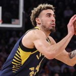 Los Sacramento Kings adquieren a Chris Duarte para fortalecer su plantilla