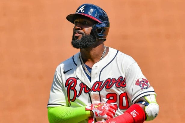 Un despliegue historico de poder Los Bravos rompen barreras de jonrones