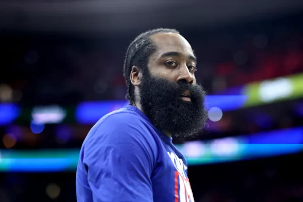 Un giro en la NBA Una multa a James Harden y su futuro incierto
