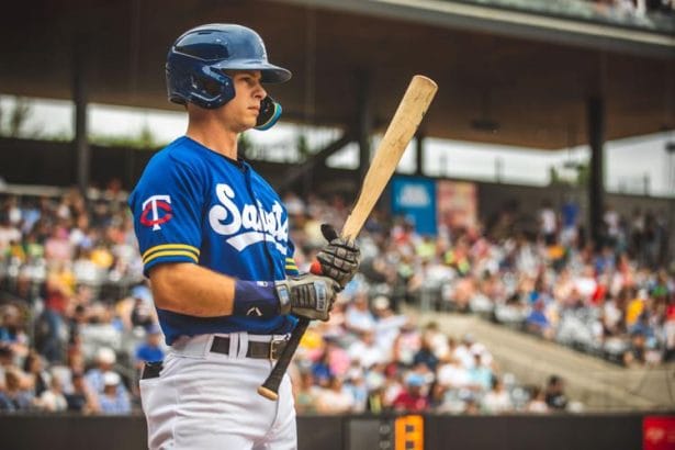 Michael Helman llega a un acuerdo para jugar con los Tigres del Licey