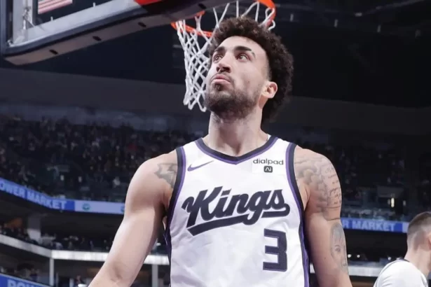 Actuacion de Chris Duarte impulsa a los Kings frente a los Dallas Mavericks