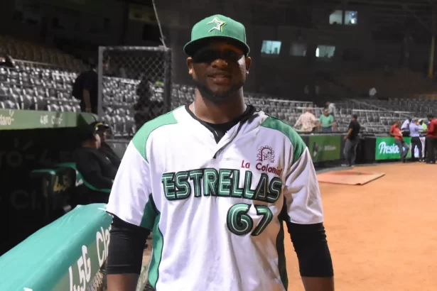 Despedida de Manny Garcia como gerente general de las Estrellas Orientales