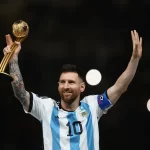 Las camisetas usadas por Lionel Messi en la Copa Mundial de Qatar seran subastadas