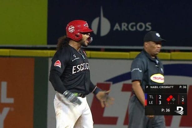 Leones del Escogido dominan a los Tigres del Licey por segunda vez consecutiva