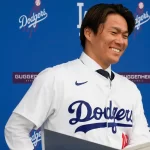 Yoshinobu Yamamoto habla sobre su eleccion de jugar con los Dodgers