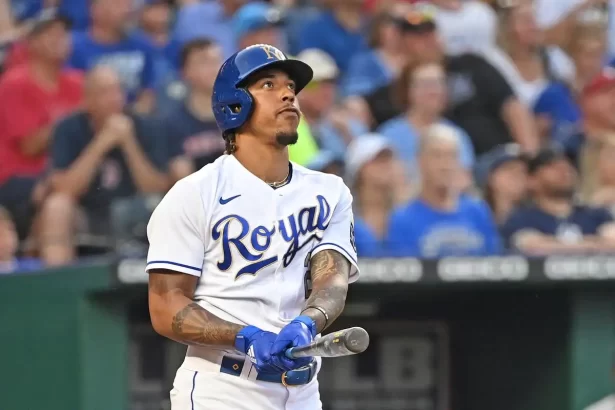 Marlins en busqueda del campocorto perfecto Adalberto Mondesi es la respuesta