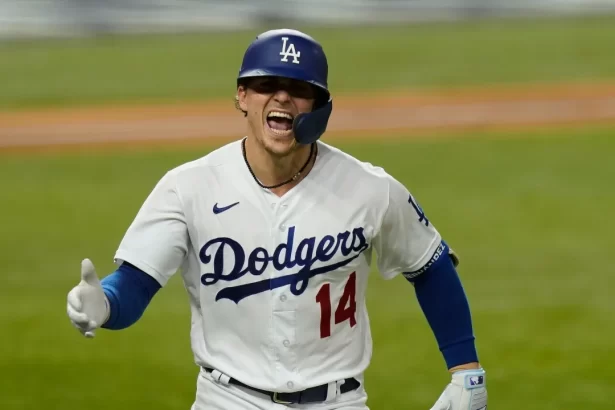 El regreso de Kike Hernandez Detras de su decision de volver a los Dodgers