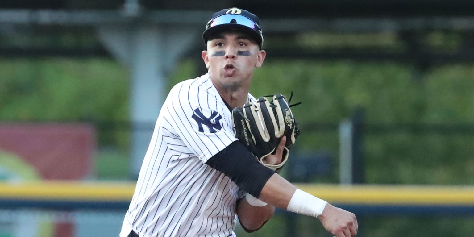 Lesion en el hombro de Oswald Peraza preocupa a los Yankees
