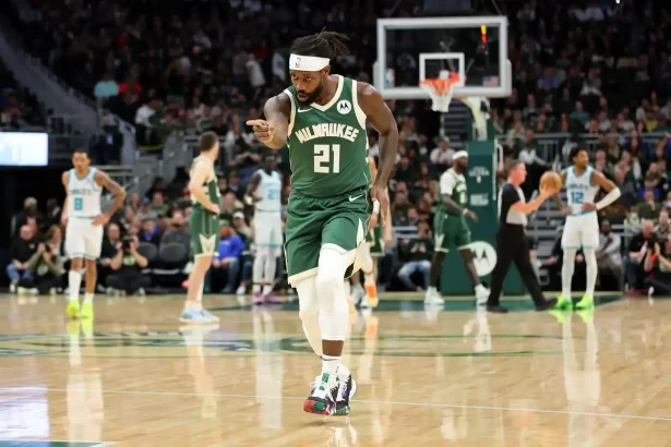 Patrick Beverley impresiona en su primer juego con los Bucks compartiendo cancha con su rival Damian Lillard