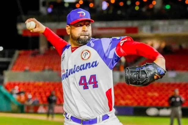 Tigres del Licey anuncian a Cesar Valdez como abridor para la gran final de la Serie del Caribe 2024