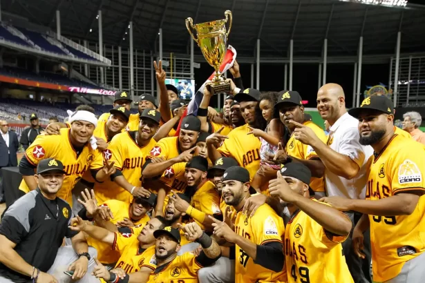 Aguilas Cibaenas refuerzan su plantilla para la temporada 2024 25