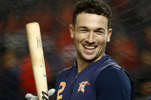 Alex Bregman dice estar abierto a escuchar ofertas de los Astros de Houston al final de la temporada 1