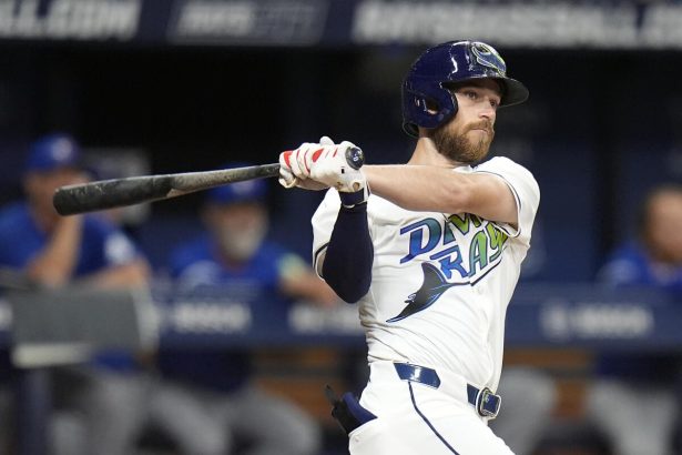 Brandon Lowe desata la furia con el primer Grand Slam de la temporada