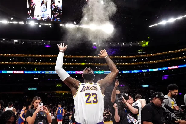 LeBron James hace historia en la NBA con sus 40.000 puntos