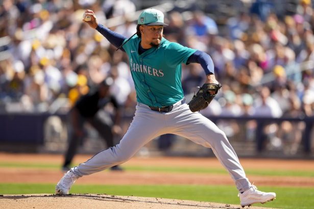 Listado de lanzadores latinos que dominaran el diamante en el Opening Day de la MLB