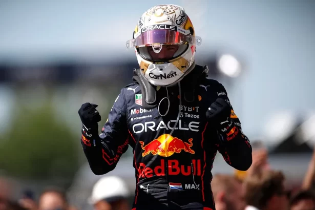 Red Bull Racing Max Verstappen comprometido pese a polemicas