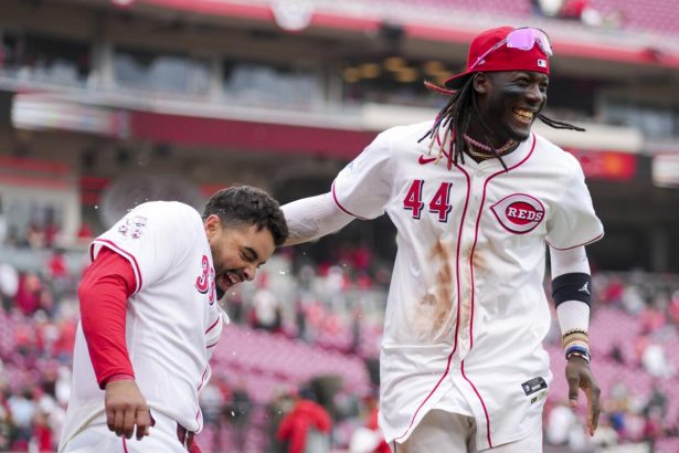 Los Rojos de Cincinnati dan la vuelta al juego con cuadrangulares epicos