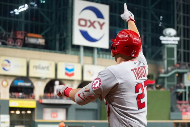 Mike Trout considera dejar a los Angelinos de Los Angeles en busca del anillo