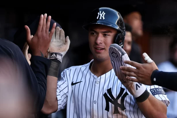 Numeros de Anthony Volpe igualan los de dos leyendas de los Yankees