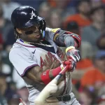 Ronald Acuna Jr. desata su poderio y conecta su primer cuadrangular de la temporada