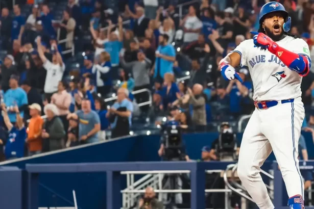 Vladimir Guerrero Jr. desata su poder Conecta jonron de 459 pies