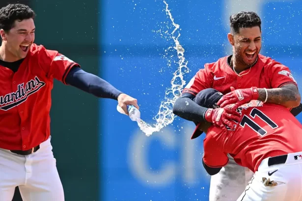 Brayan Rocchio el heroe de Cleveland Victoria clave sobre Tigres de Detroit
