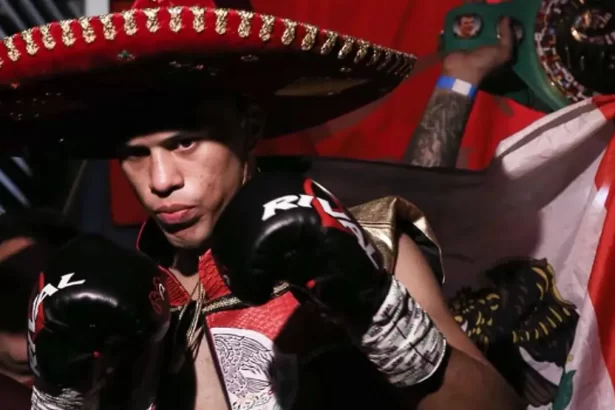 David Benavidez asegura que puede quitarle los titulos al Canelo Alvarez