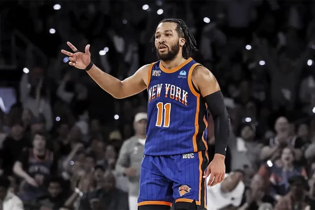 El ascenso estelar de Jalen Brunson Dominio en la cancha y liderazgo incontestable