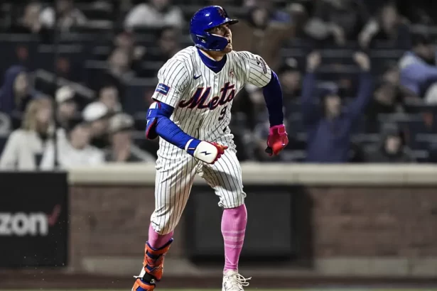 El regreso triunfal de Brandon Nimmo dejando a los Bravos de Atlanta en el terreno