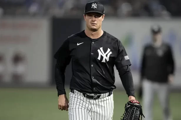 Gerrit Cole apunta a un regreso en junio tras lesion en el codo