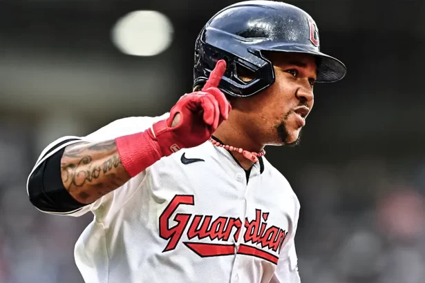 Jose Ramirez en fuego Su septimo jonron asegura la victoria para los Guardianes