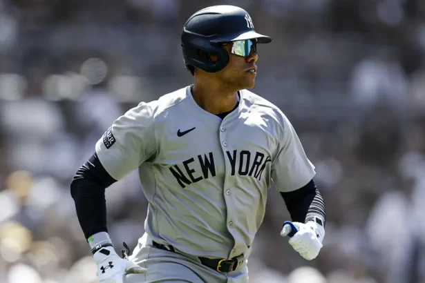 Juan Soto brilla con un poderoso cuadrangular frente a los Angelinos