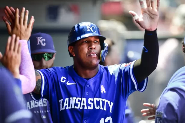 La impactante temporada de Salvador Perez en la MLB 2024
