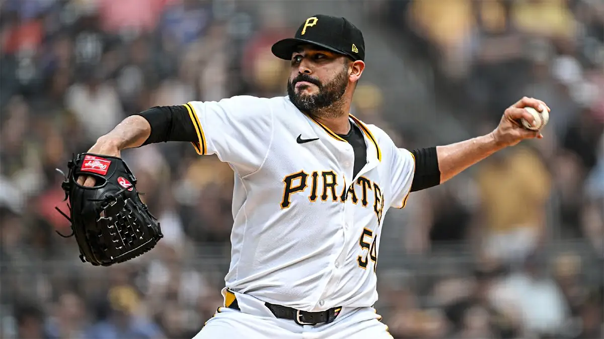 Martin Perez en una temporada dificil y con lesion a cuestas