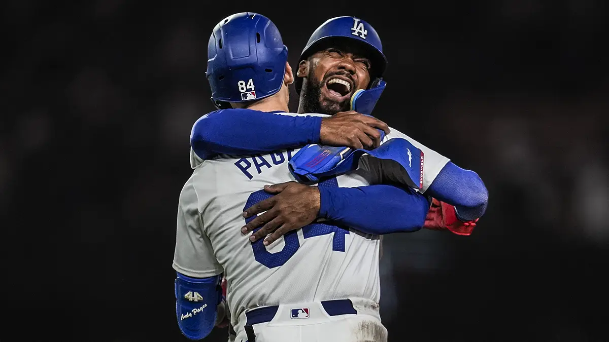 Novato Andy Pages da la victoria a los Dodgers en un emocionante duelo contra los Bravos