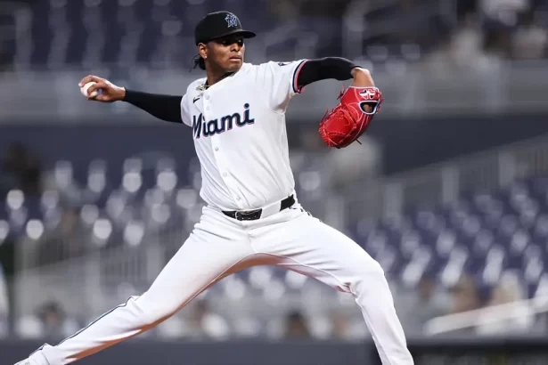 Reves para los Marlins Edward Cabrera vuelve a la lista de lesionados