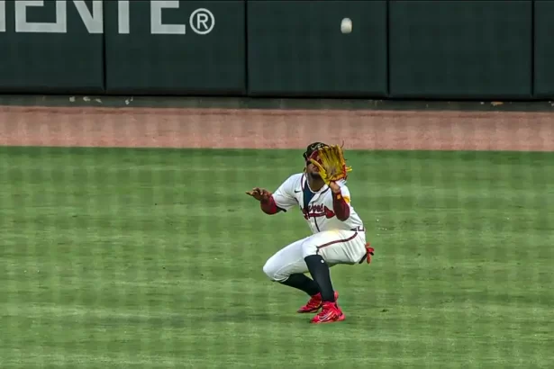 Ronald Acuna Jr. comete error vergonzoso ante los Padres de San Diego