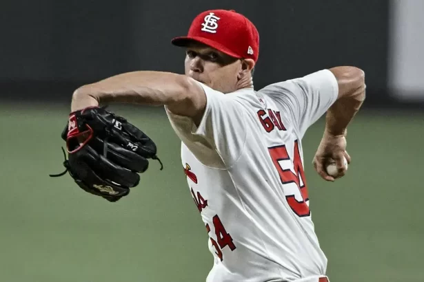 Sonny Gray igualo un record historico en los Cardenales de San Luis