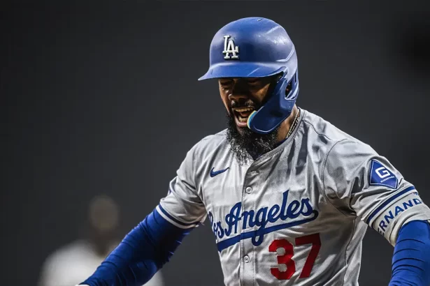 Teoscar Hernandez impulsa a los Dodgers con un Grand Slam