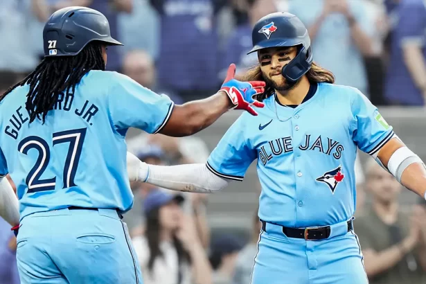 Vladimir Guerrero Jr. continua mejorando su desempeno ofensivo