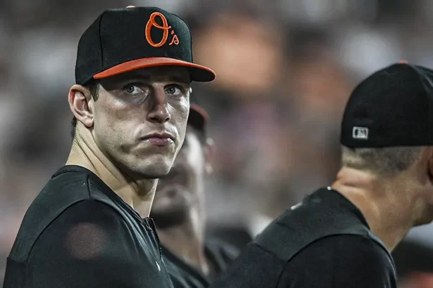 Orioles de Baltimore se enfrentan a desafios tras la perdida de dos lanzadores clave