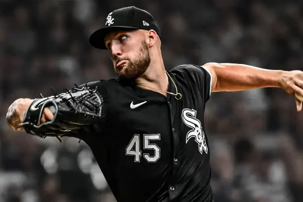 Padres de San Diego en busqueda de reforzar su rotacion con Garrett Crochet
