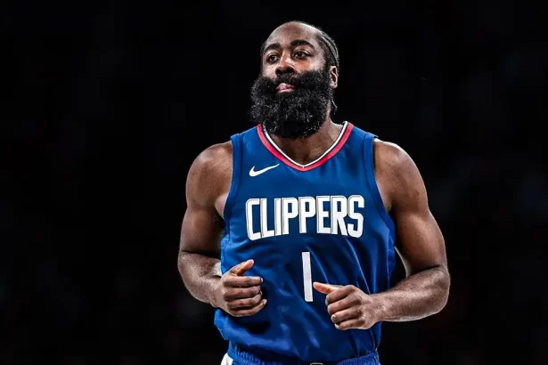 James Harden renueva con los Clippers por 70 millones de dolares