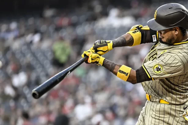Luis Arraez y los Padres de San Diego brillan en la segunda mitad de la temporada