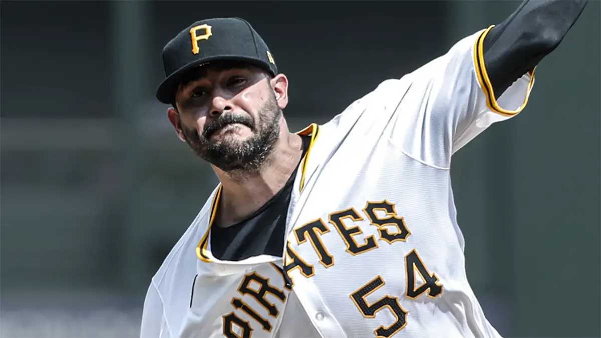 Martin Perez se une a los Padres de San Diego en un intercambio con los Piratas