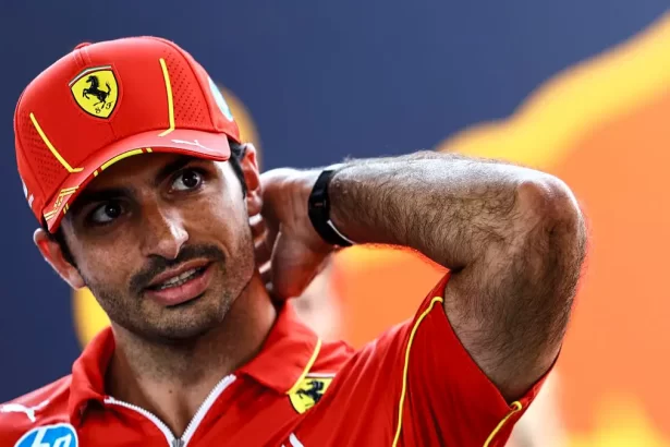 Williams Carlos Sainz y su dilema para la temporada 2025 de la Formula 1