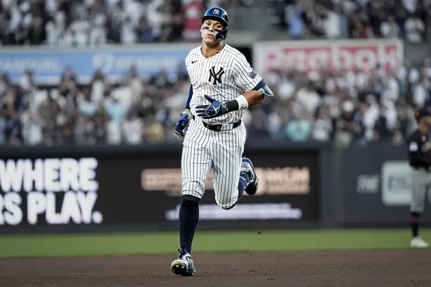 Aaron Judge sigue encendido Suma 48 HR y apunta a los 61 en la temporada 2024
